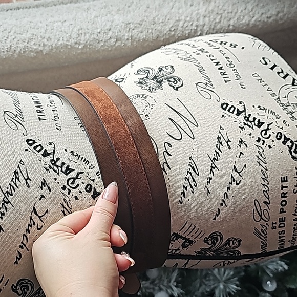 Brown two tone belt. Suede middle type fabric.   Silver horsebit buckle. NWT. - Picture 3 of 4